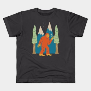 Bigfoot Cryptid Cryptids Supernatural Cryptozoology Kids T-Shirt